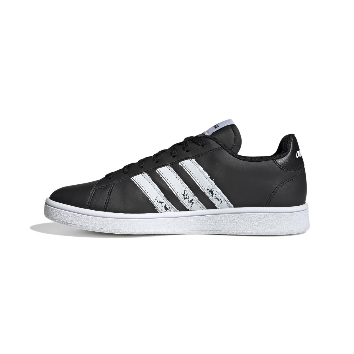 product/a/d/adidas_gx5755_5_footwear_photography_side_medial_center_view_white.jpg