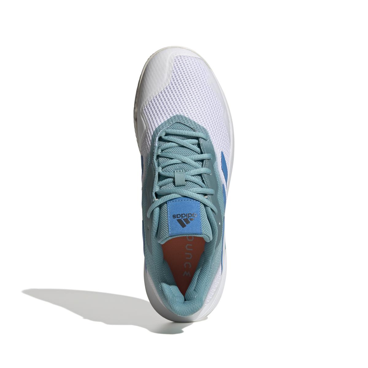 product/a/d/adidas_gy4002_3_footwear_photography_top_portrait_view_white_000.jpg