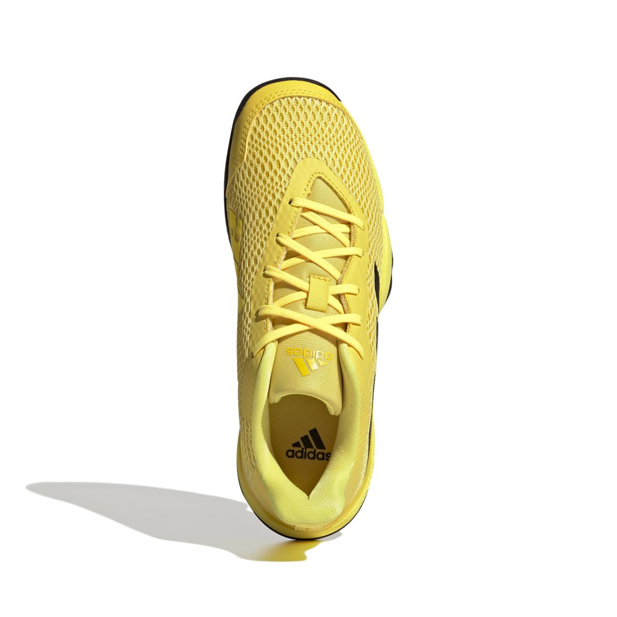 product/a/d/adidas_gy4016_3_footwear_photography_top_portrait_view_white_000.jpg