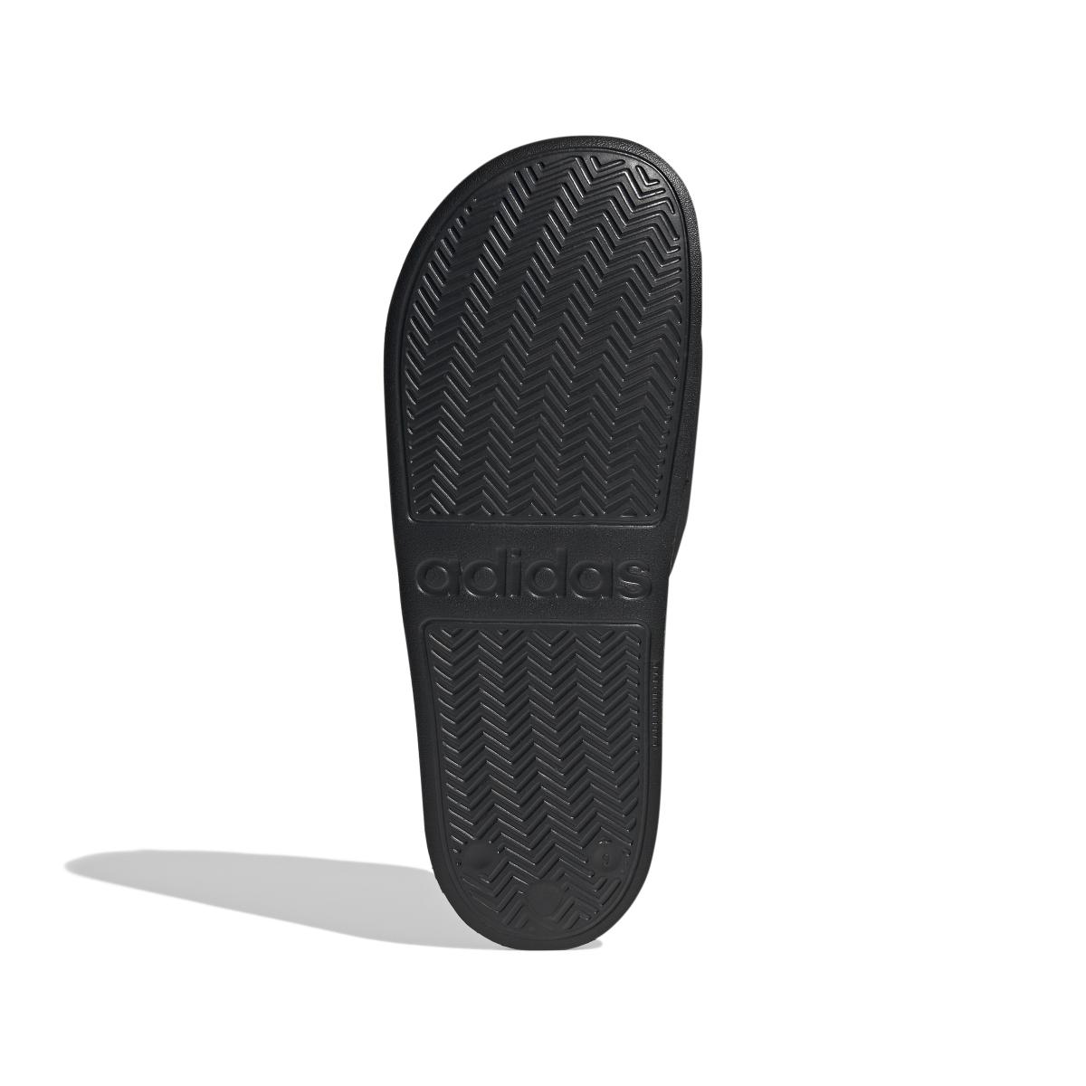 product/a/d/adidas_gz3779_4_footwear_photography_bottom_view_white_000.jpg