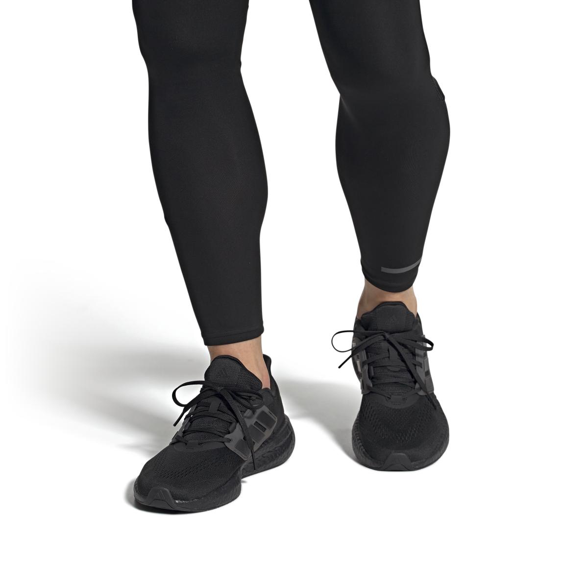 product/a/d/adidas_gz5173_11_footwear_on_model_front_view_white_000.jpg
