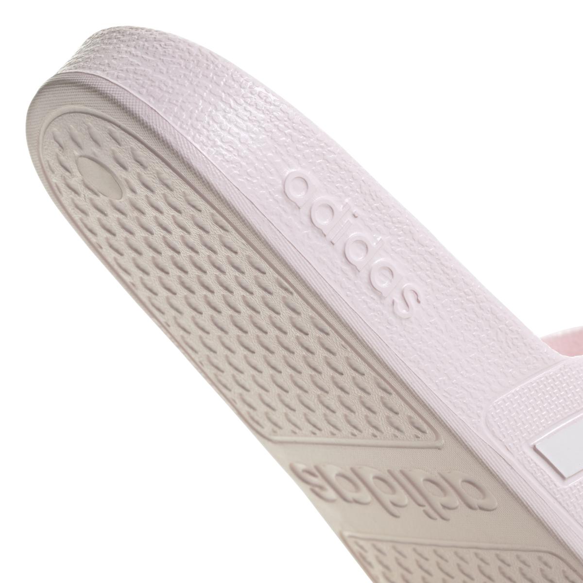 product/a/d/adidas_gz5878_9_footwear_photography_detail_view_2_white_000.jpg