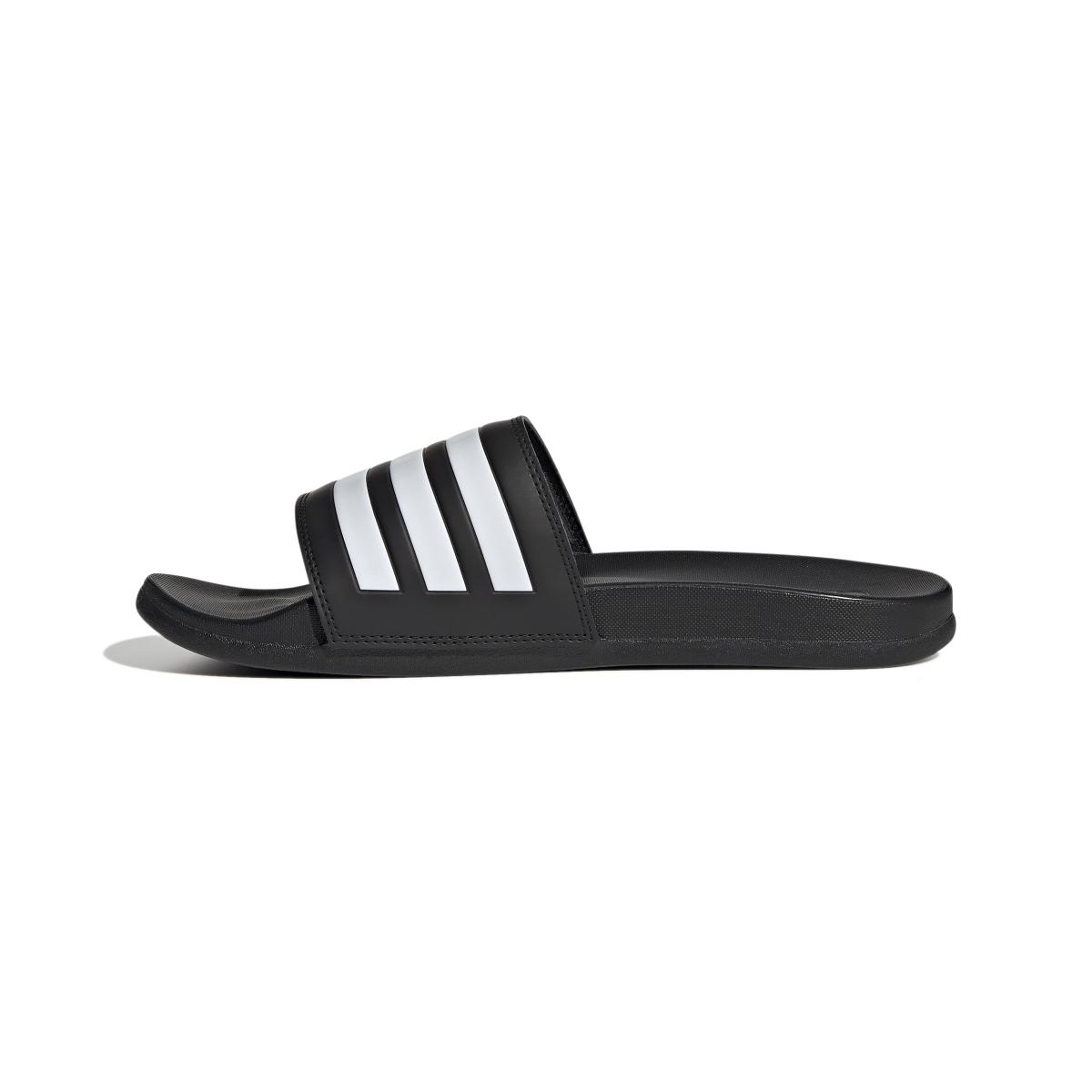 product/a/d/adidas_gz5891_5_footwear_photography_side_medial_center_view_white_000.jpg
