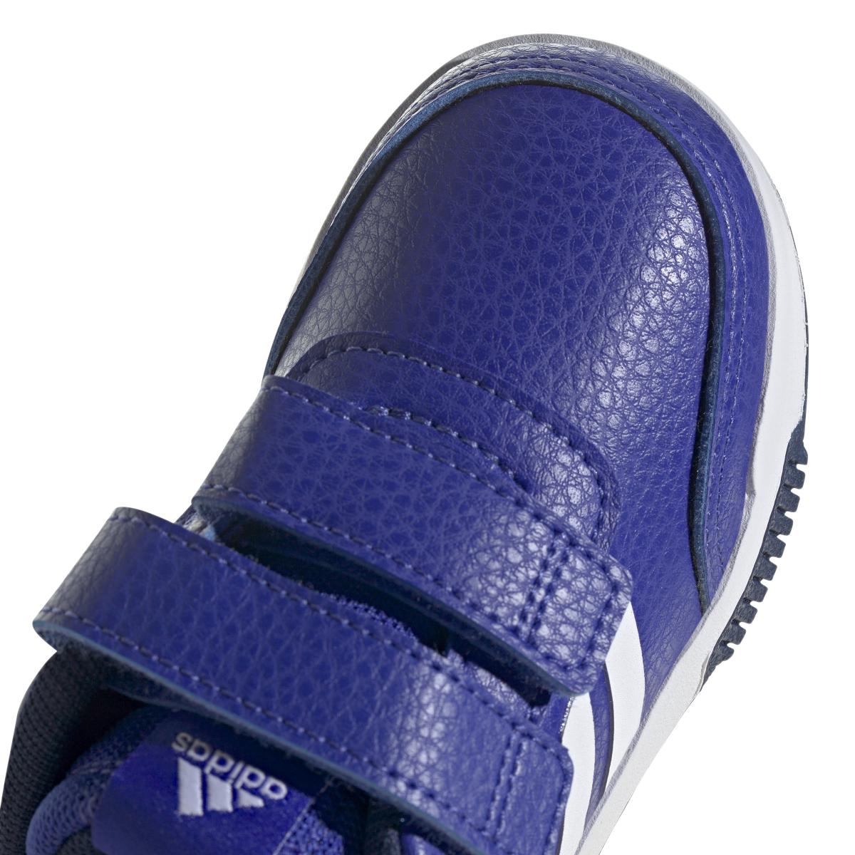 product/a/d/adidas_h06300_9_footwear_photography_detail_view_2_white.jpg