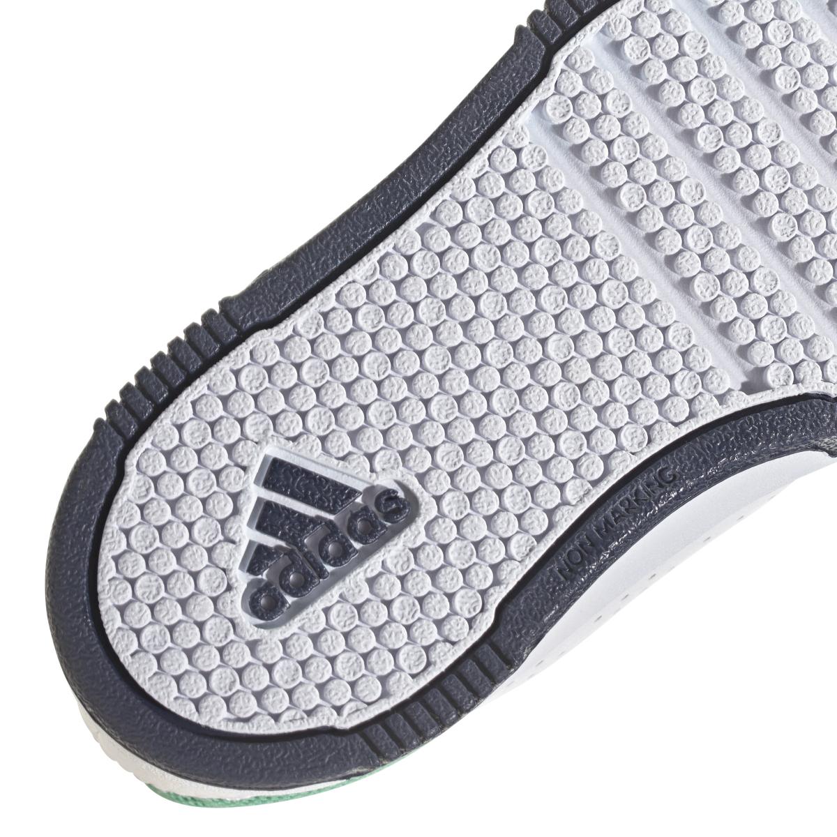 product/a/d/adidas_h06302_9_footwear_photography_detail_view_2_white_000.jpg