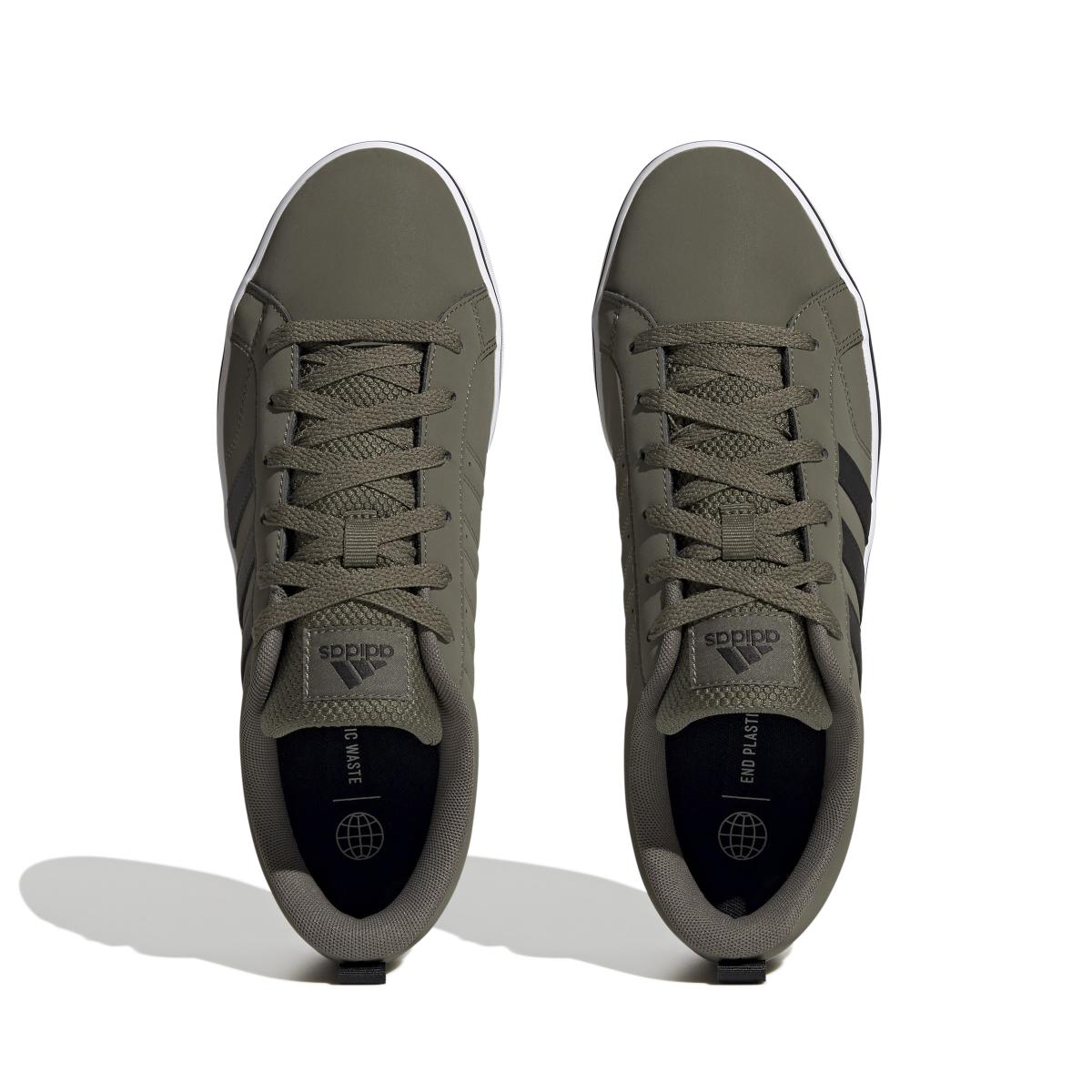 product/a/d/adidas_hp6002_3_footwear_photography_top_portrait_view_white-nw052424.jpg