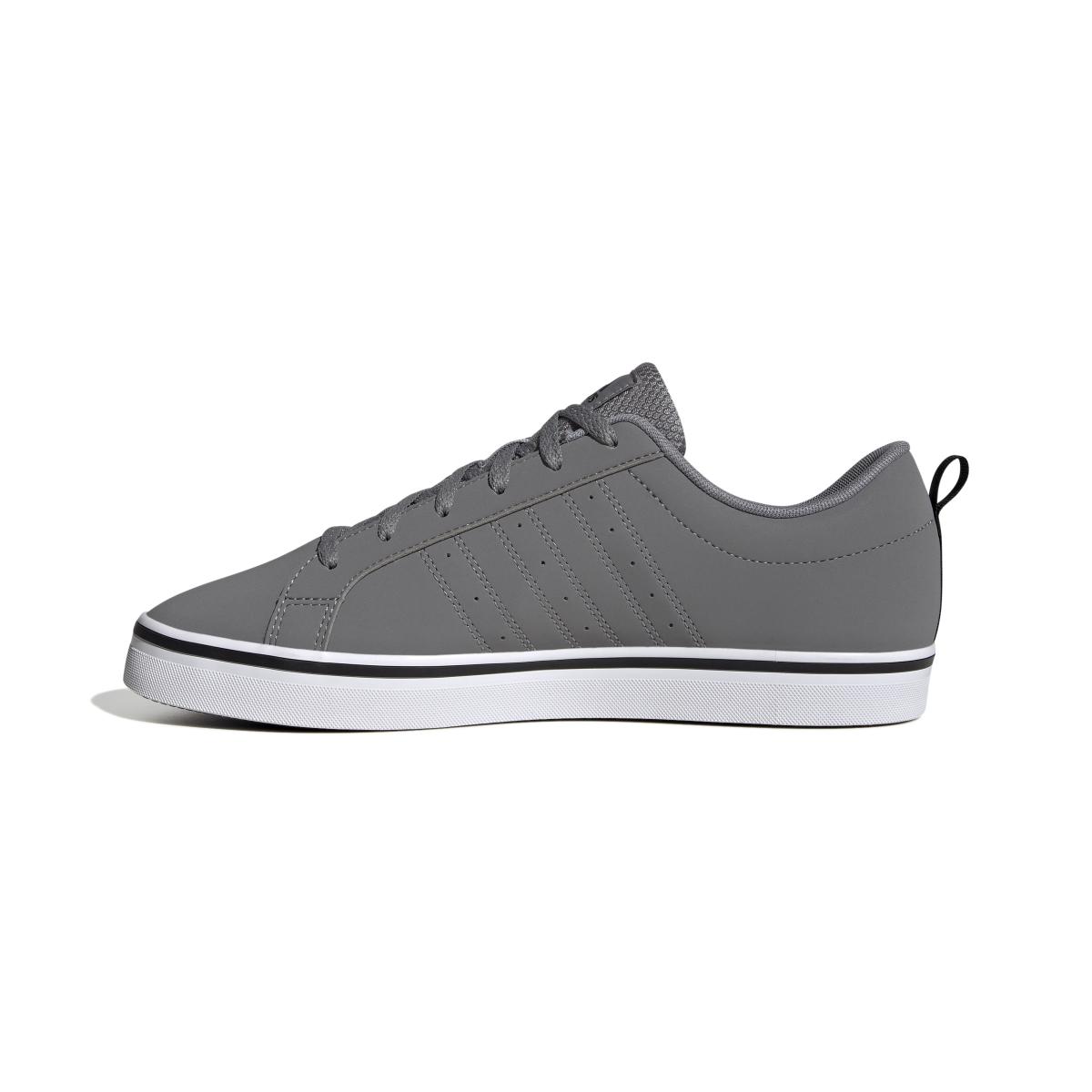product/a/d/adidas_hp6007_5_footwear_photography_side_medial_center_view_white-nw052424.jpg