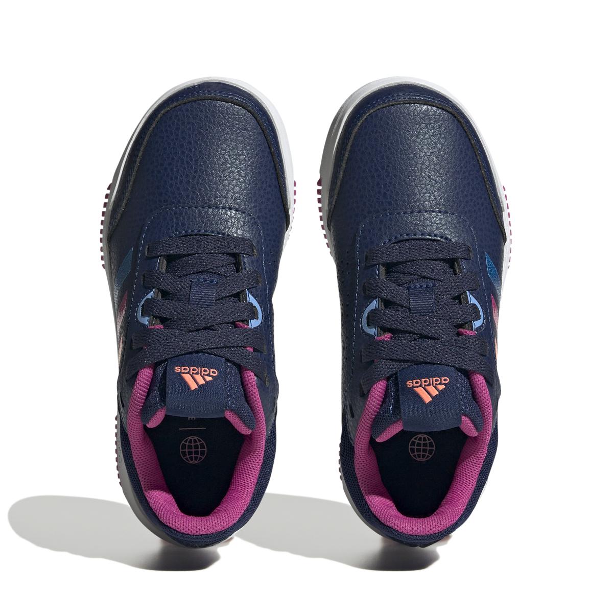 product/a/d/adidas_hp6157_3_footwear_photography_top_portrait_view_white.jpg