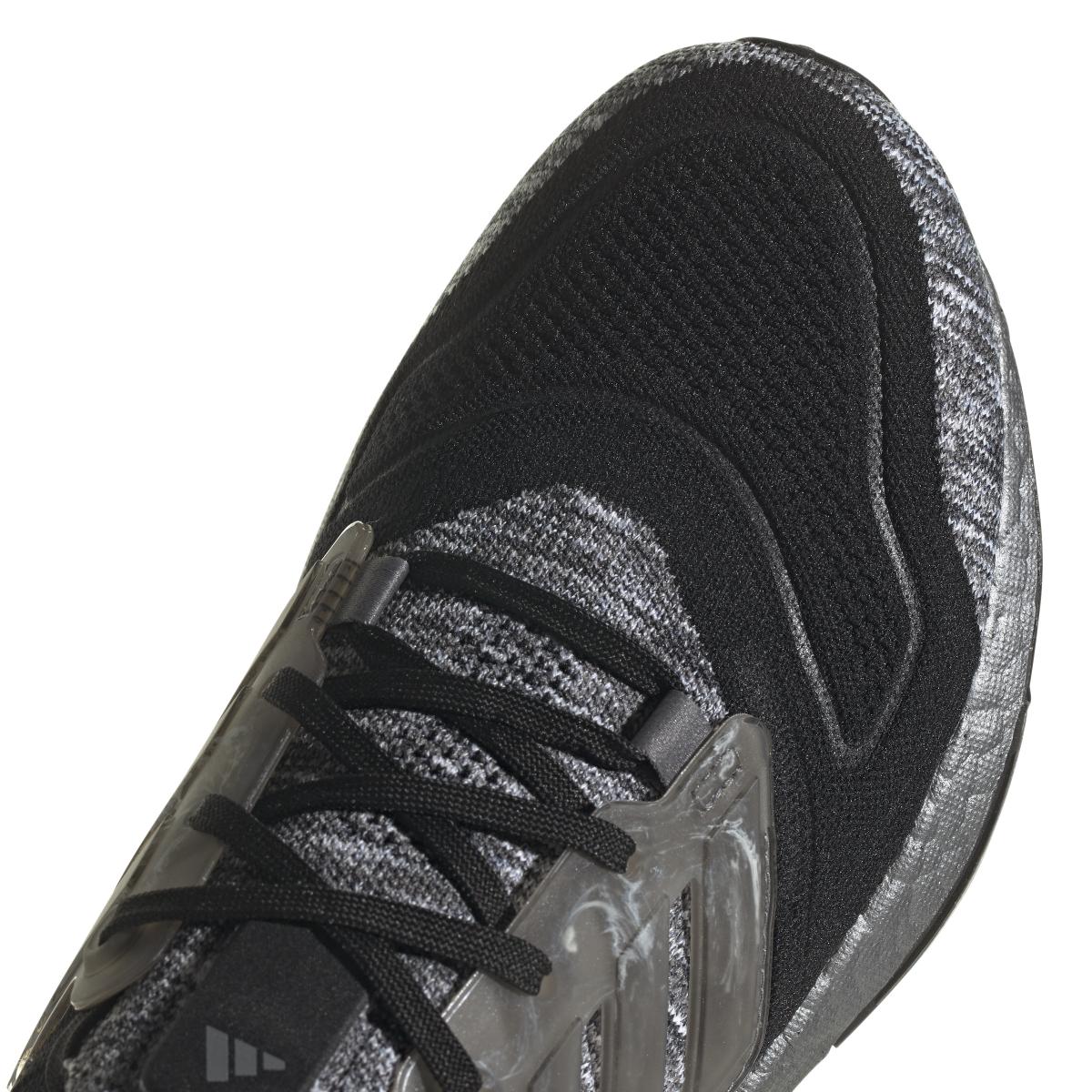 product/a/d/adidas_hq2095_9_footwear_photography_detail_view_2_white.jpg