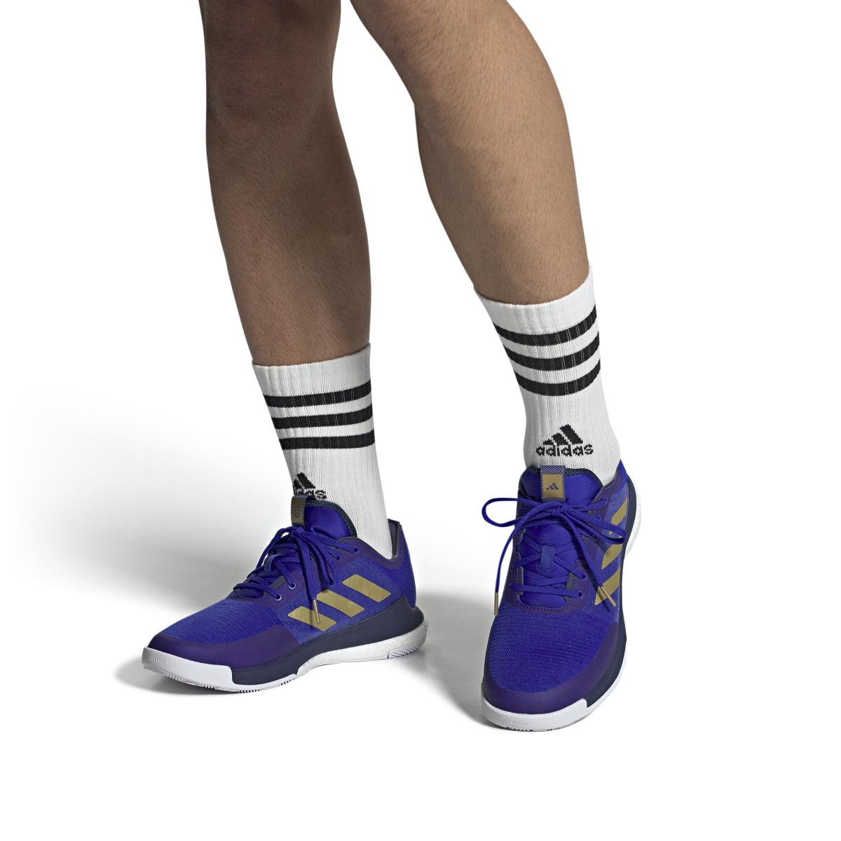 product/a/d/adidas_hq3488_11_footwear_on_model_front_view_white.jpg