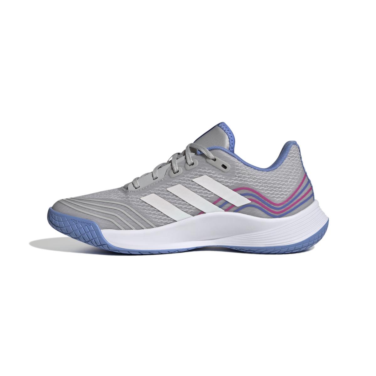 product/a/d/adidas_hq3515_5_footwear_photography_side_medial_center_view_white.jpg