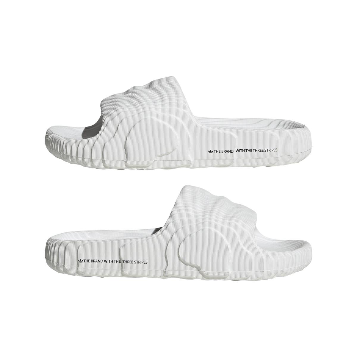 product/a/d/adidas_hq4672_10_footwear_photography_mirrored_pair_view_white.jpg