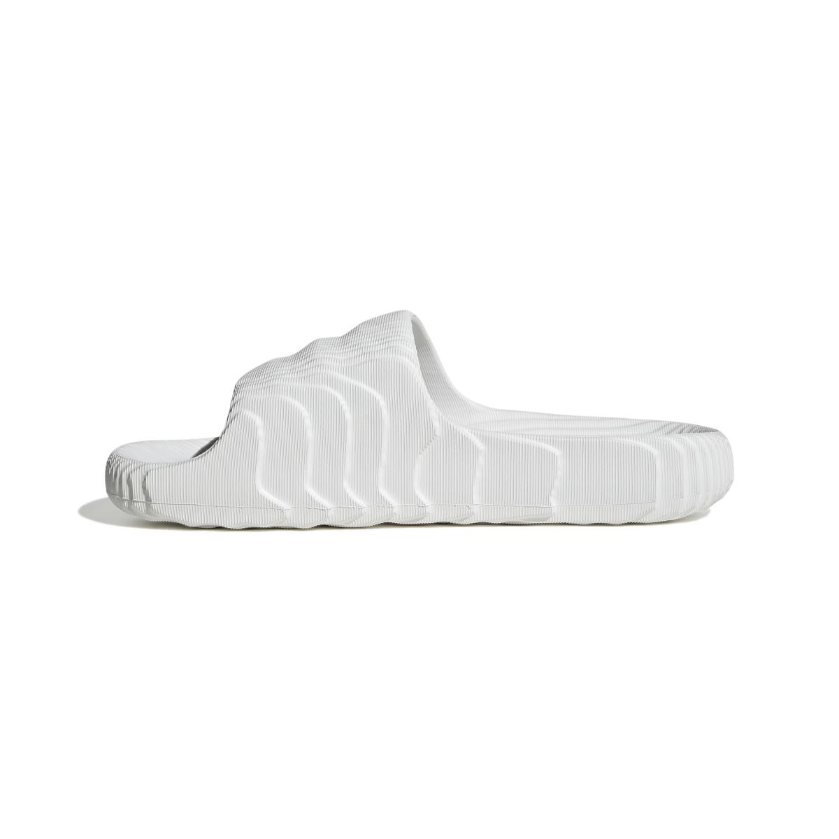 product/a/d/adidas_hq4672_5_footwear_photography_side_medial_center_view_white.jpg