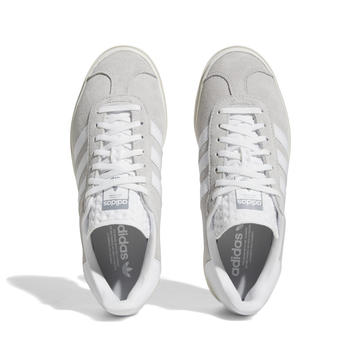 product/a/d/adidas_hq6893_3_footwear_photography_top_portrait_view_white.jpg