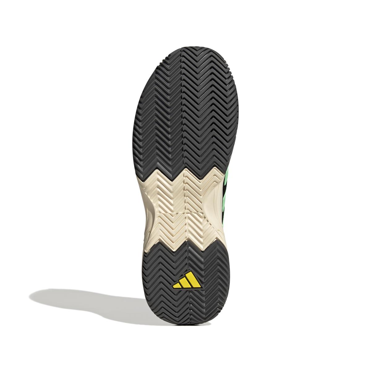 product/a/d/adidas_hr0755_4_footwear_photography_bottom_view_white_000.jpg