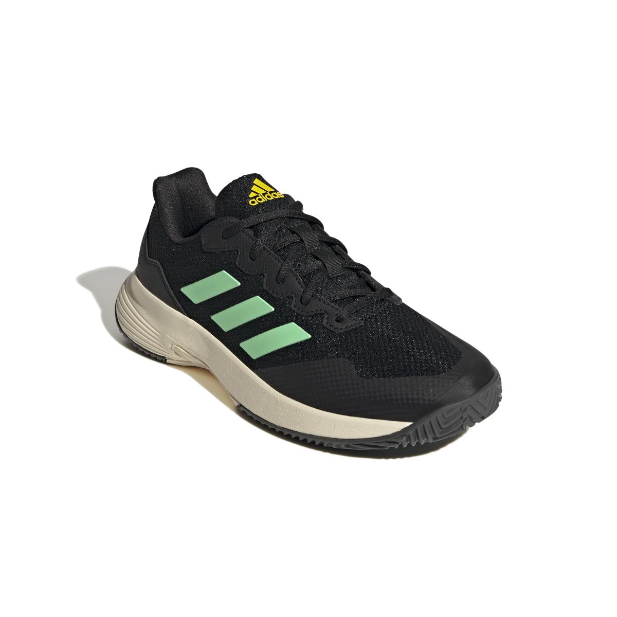 product/a/d/adidas_hr0755_6_footwear_photography_front_lateral_top_view_white_000.jpg