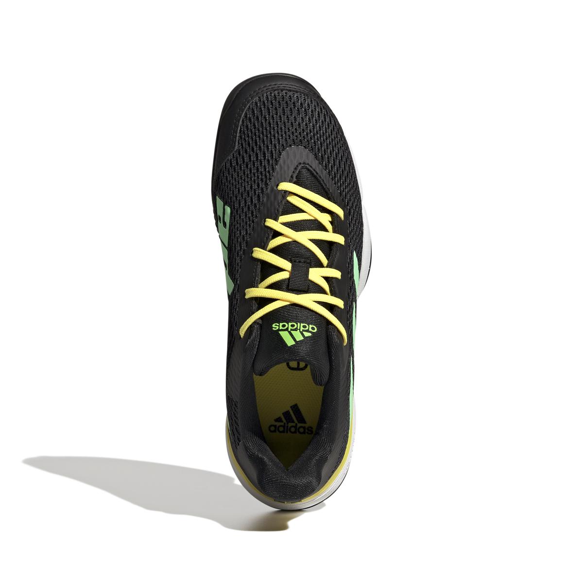 product/a/d/adidas_hr1028_3_footwear_photography_top_portrait_view_white_000.jpg