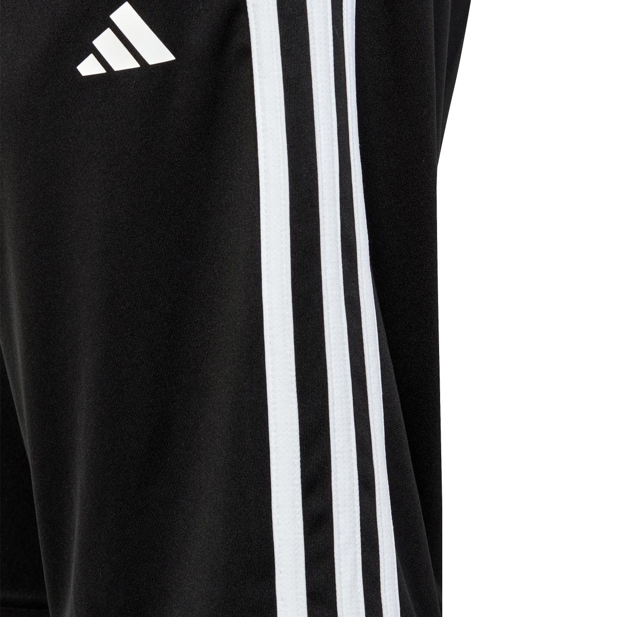 product/a/d/adidas_hs1606_5_apparel_photography_detail_view_2_white.jpg