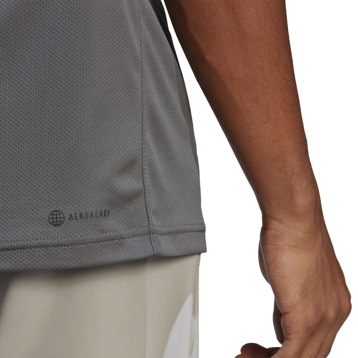 product/a/d/adidas_ib1066_8_apparel_on_model_detail_view_2_white.jpg