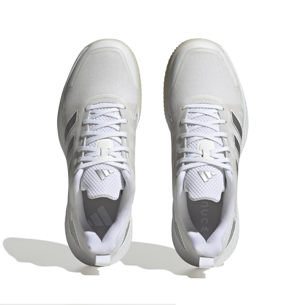 product/a/d/adidas_id1513_3_footwear_photography_top_portrait_view_white-nw040824x.jpg