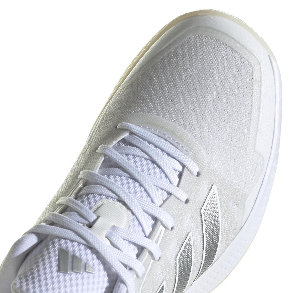 product/a/d/adidas_id1513_9_footwear_photography_detail_view_2_white-nw040824x.jpg
