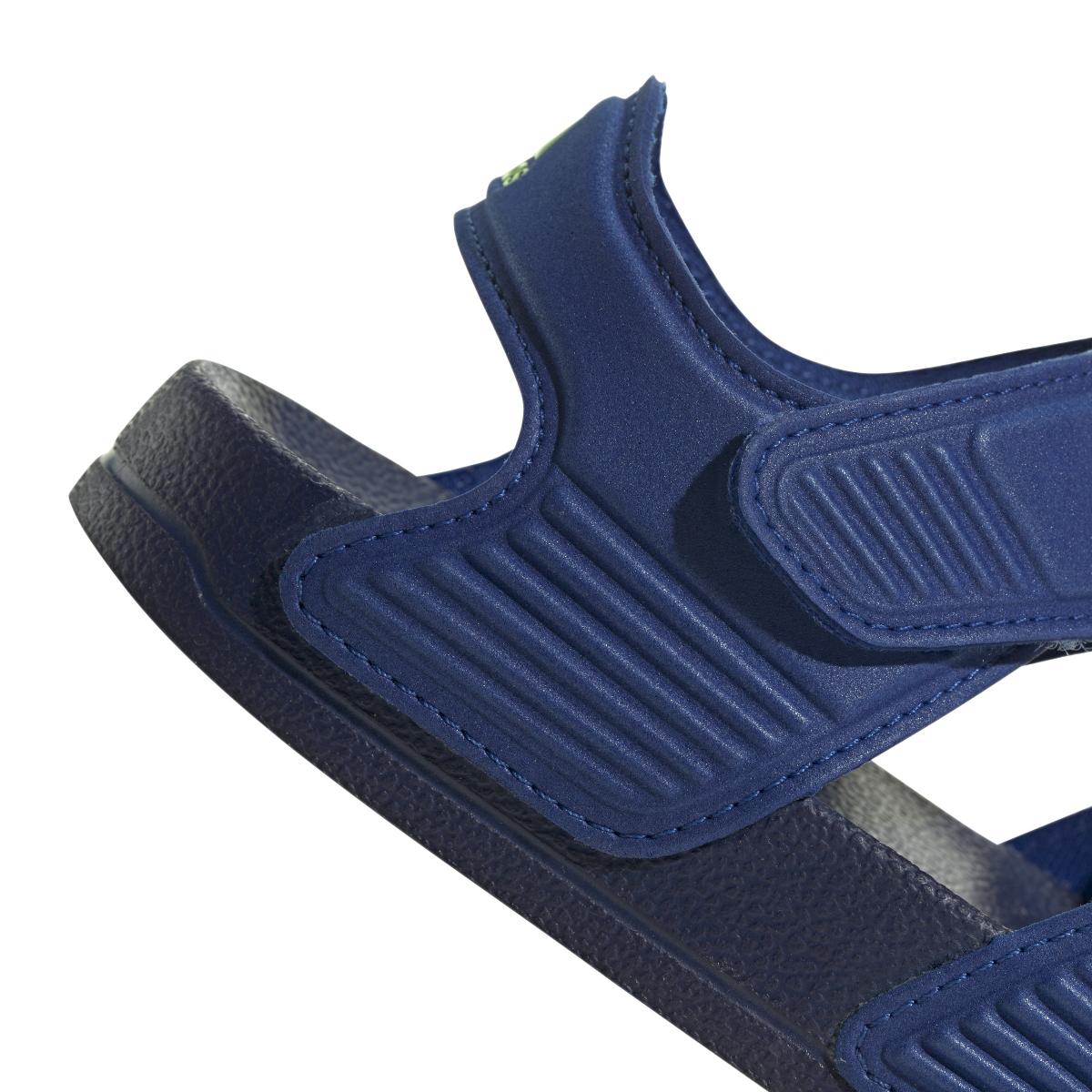 product/a/d/adidas_id2626_9_footwear_photography_detail_view_2_white.jpg