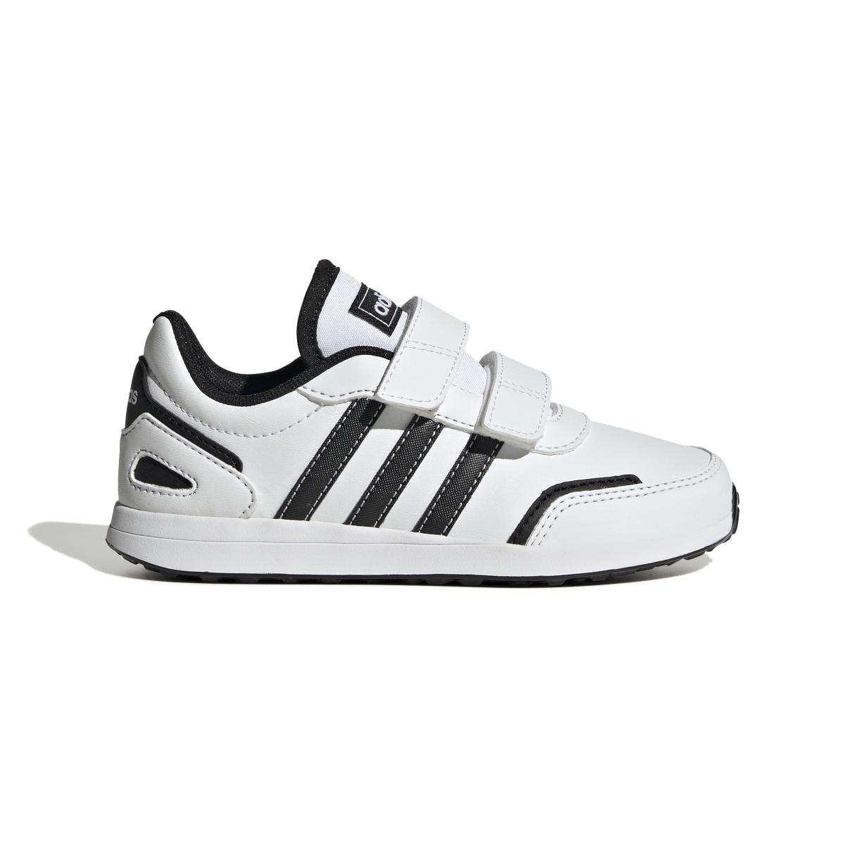 product/a/d/adidas_id4856_1_footwear_photography_side_lateral_center_view_white-nw052424.jpg