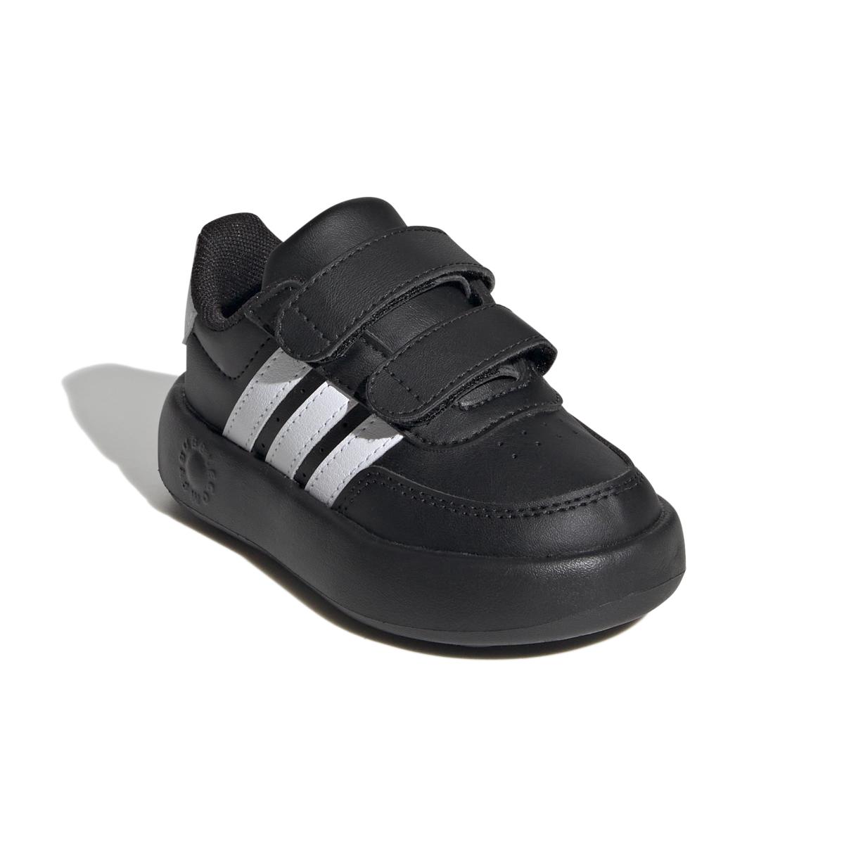 product/a/d/adidas_id5277_6_footwear_photography_front_lateral_top_view_white-nw052424.jpg