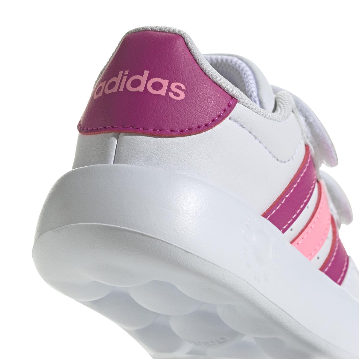 product/a/d/adidas_id5279_9_footwear_photography_detail_view_2_white-nw052424.jpg