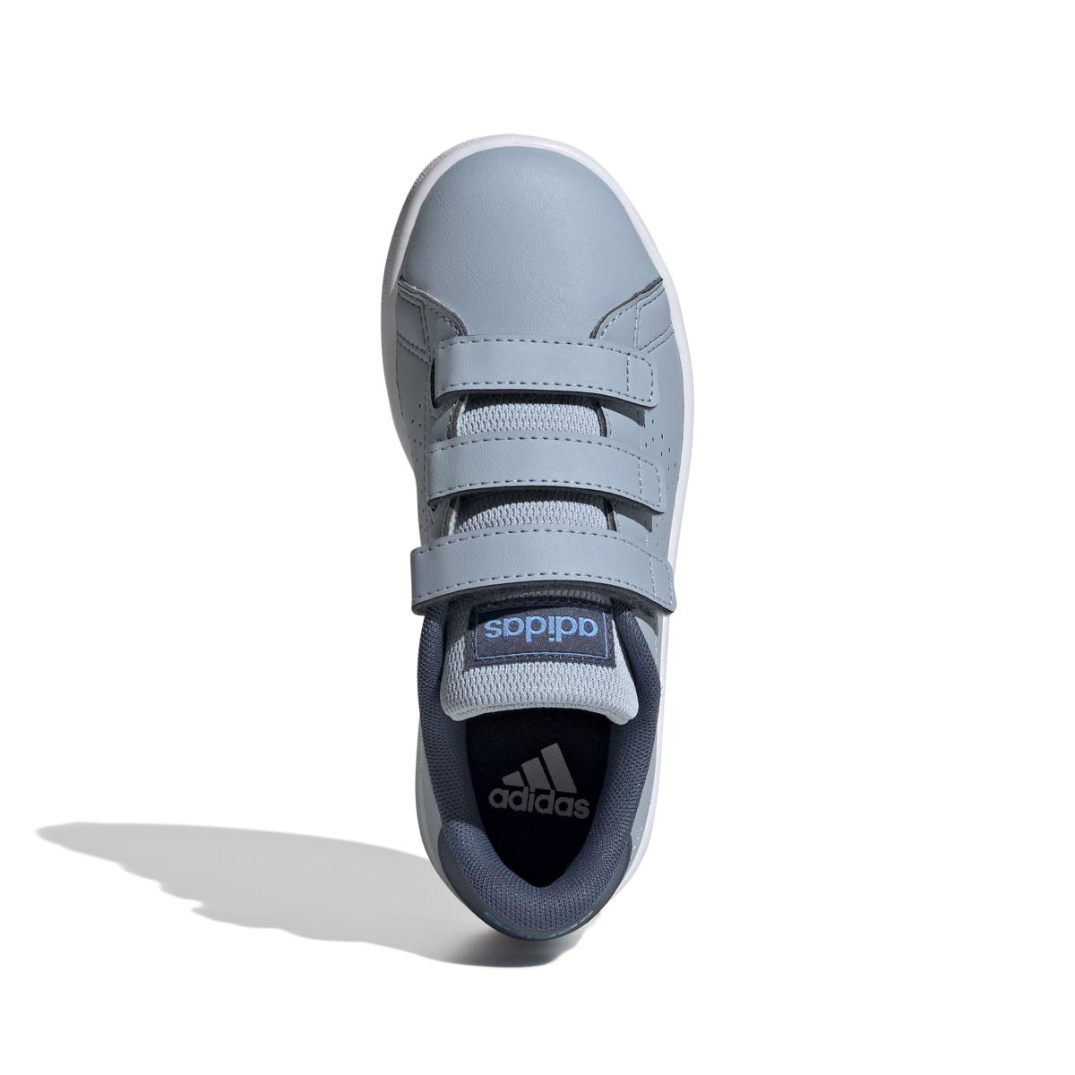 product/a/d/adidas_id5292_3_footwear_photography_top_portrait_view_white-nw091625.jpg