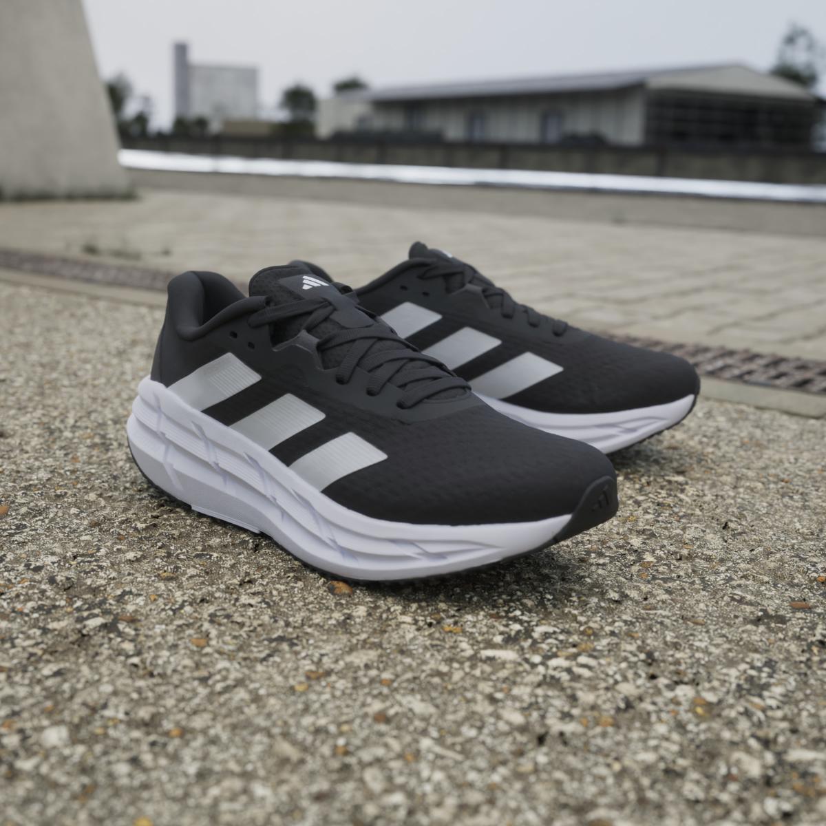 product/a/d/adidas_id6161_23_footwear_photography_heromrktng_view_8.jpg