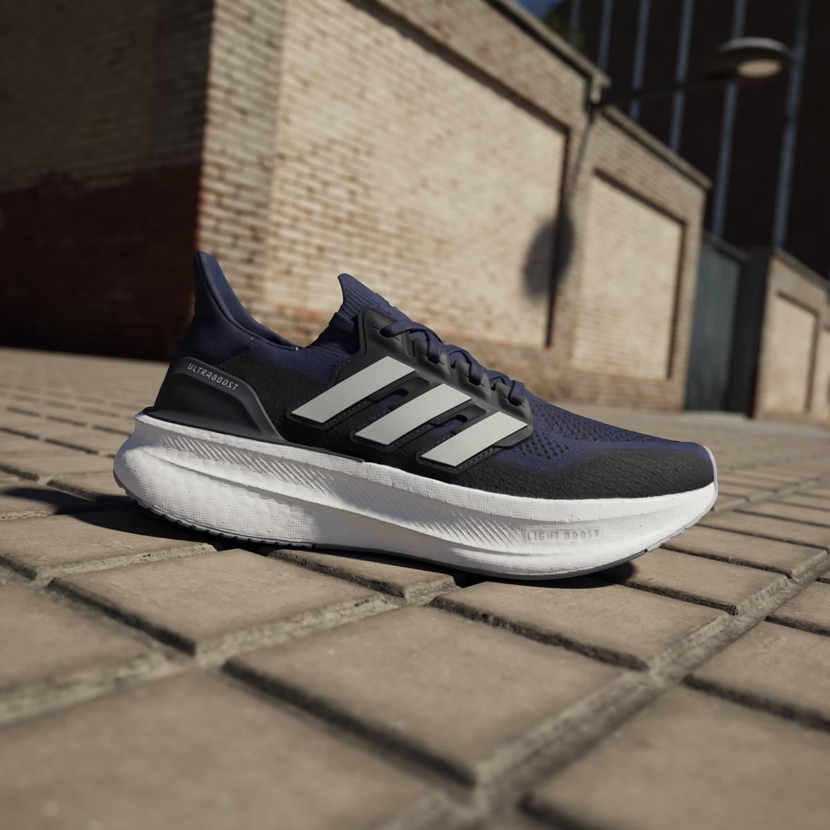 product/a/d/adidas_id8817_16_footwear_photography_heromrktng_view_3.jpg