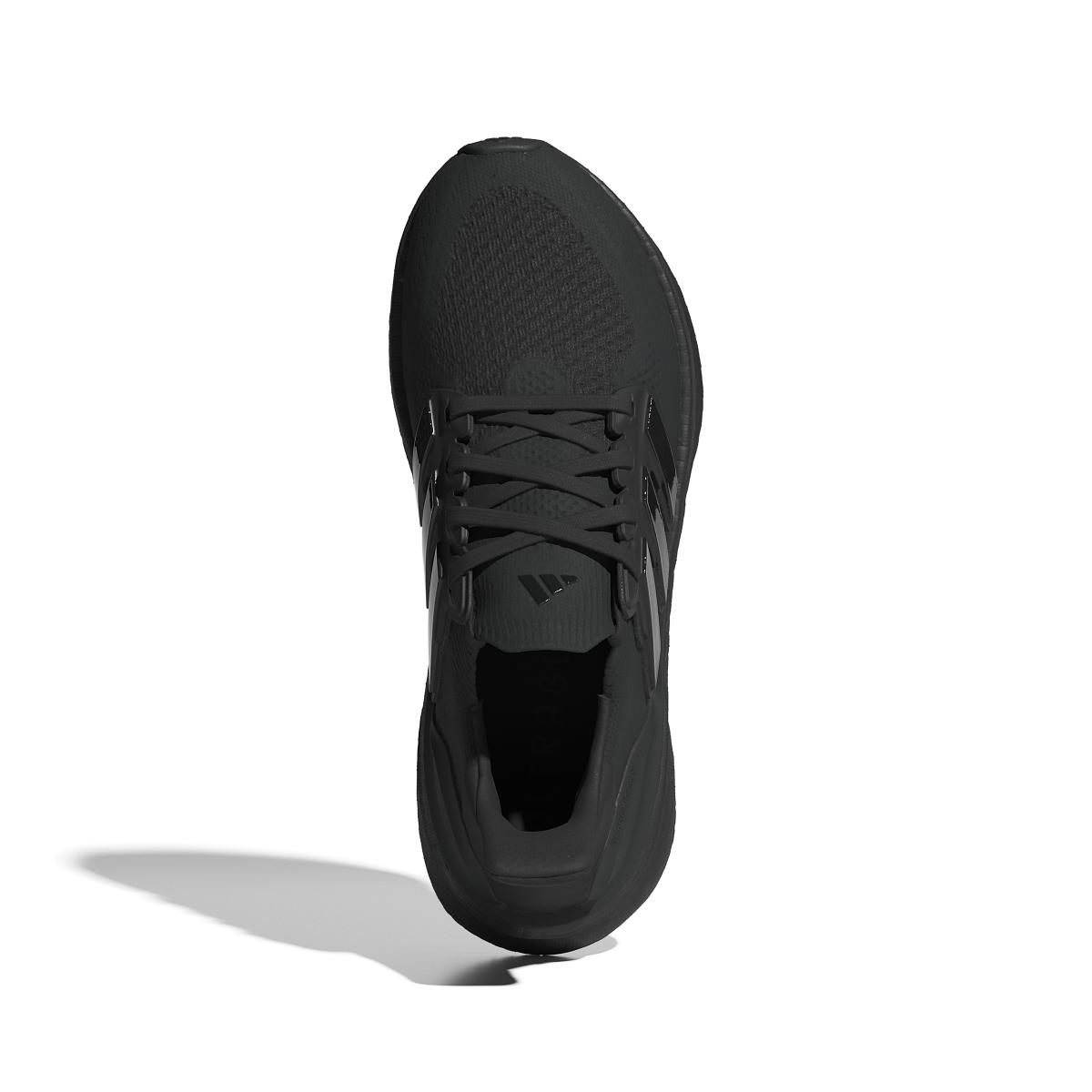 product/a/d/adidas_id8847_3_footwear_photography_top_portrait_view_white.jpg