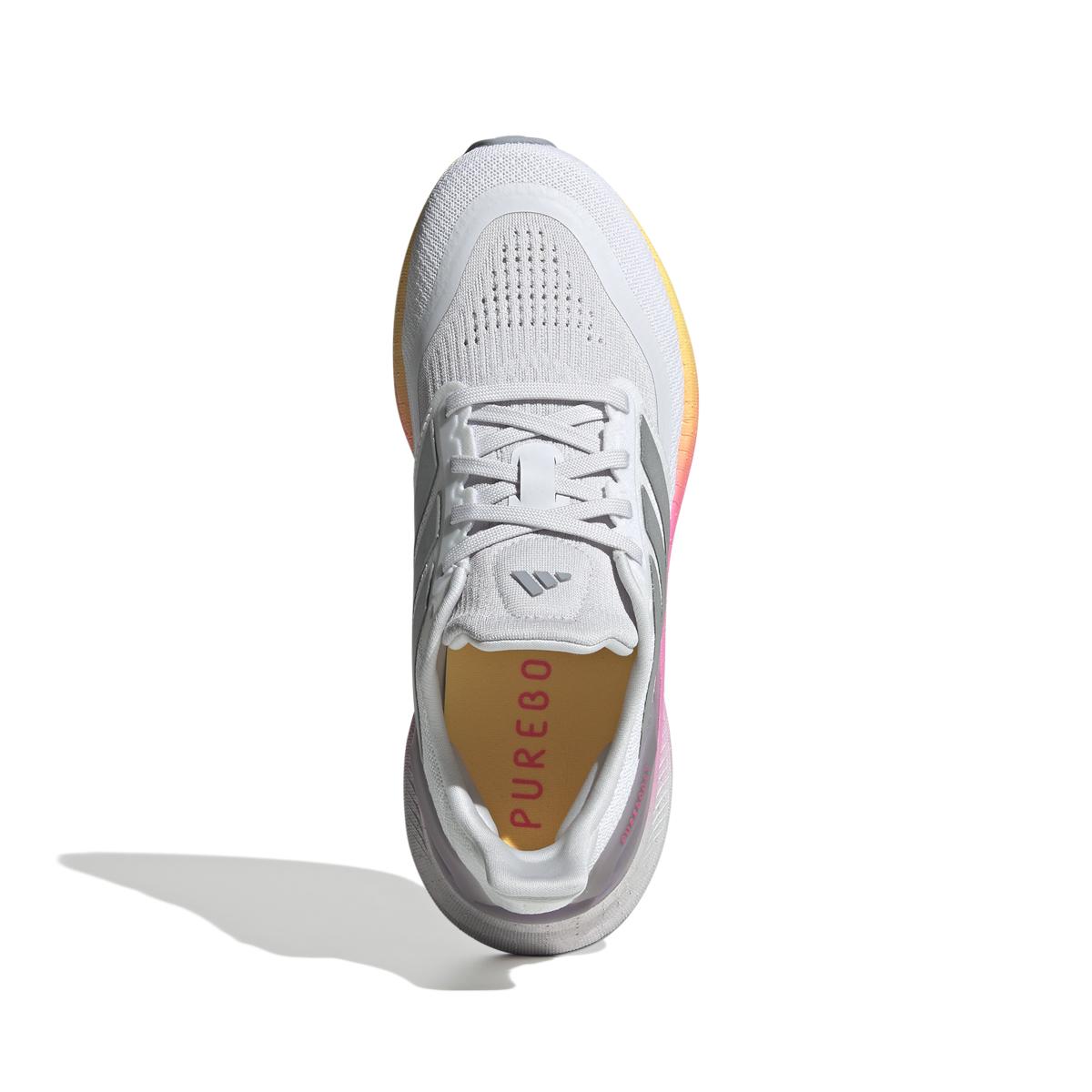product/a/d/adidas_ie0524_3_footwear_photography_top_portrait_view_white.jpg