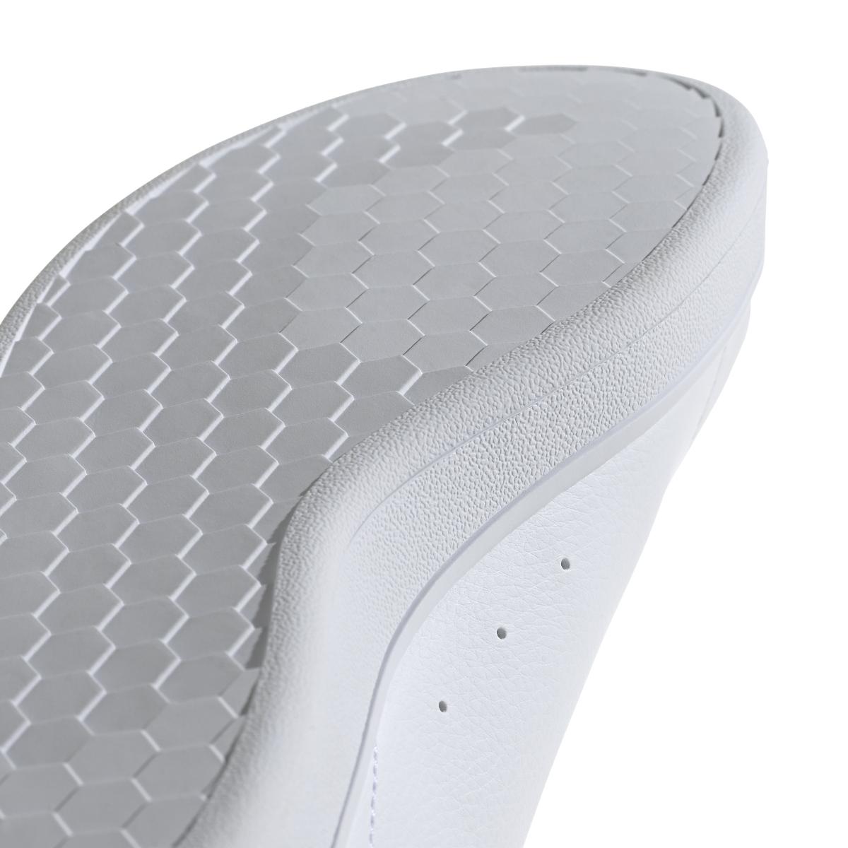 product/a/d/adidas_ie0927_9_footwear_photography_detail_view_2_white-nw052424.jpg