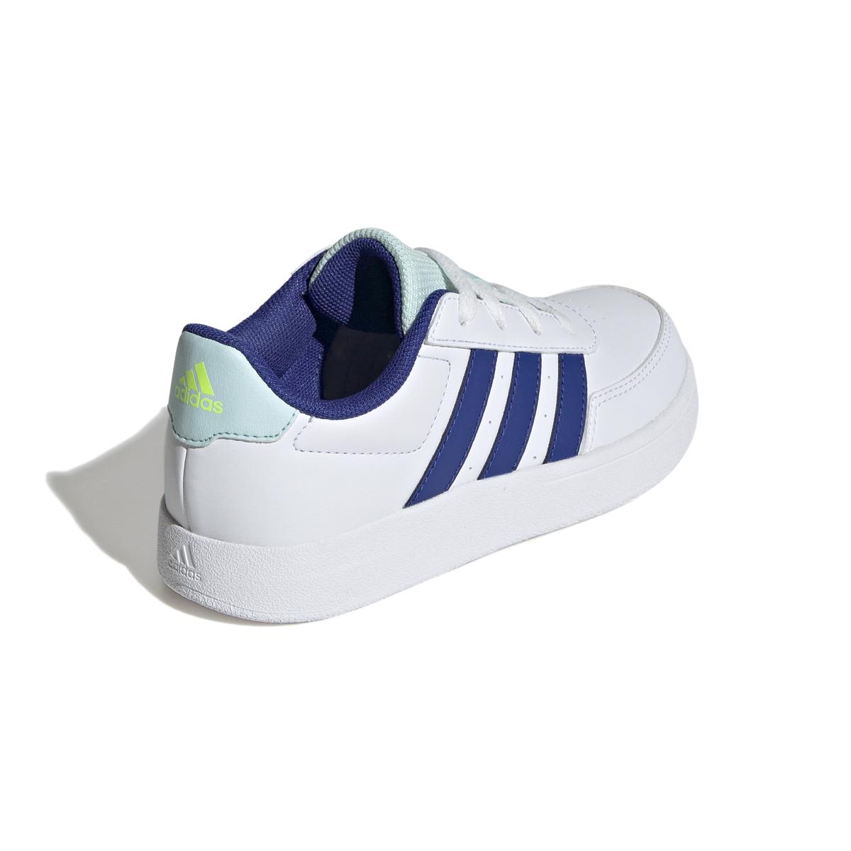 product/a/d/adidas_ie3788_7_footwear_photography_back_lateral_top_view_white.jpg