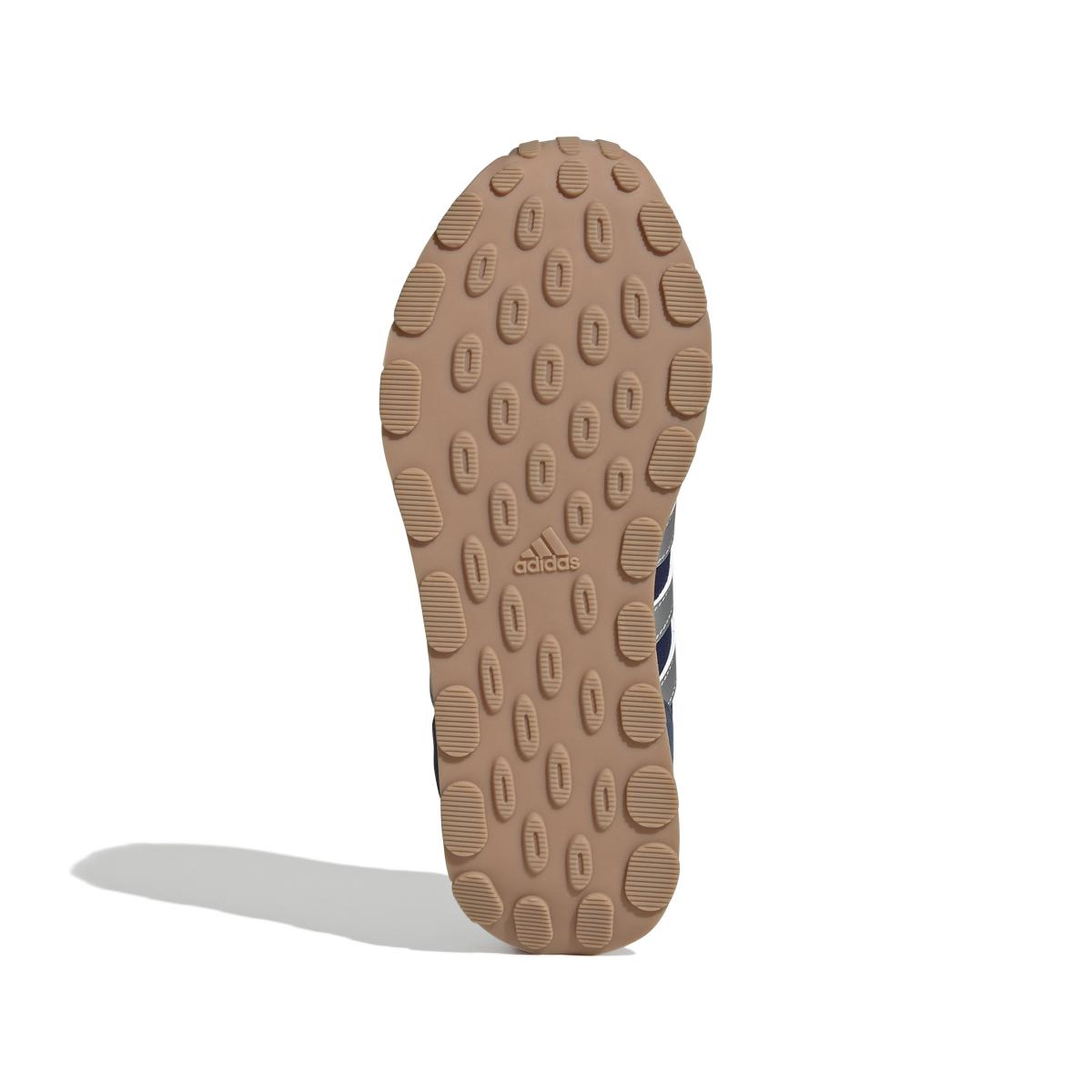 product/a/d/adidas_ie3809_4_footwear_photography_bottom_view_white.jpg
