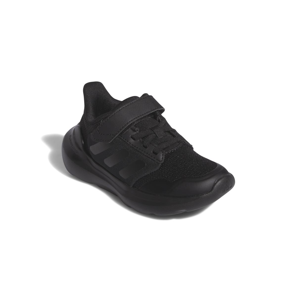 product/a/d/adidas_ie5985_6_footwear_photography_front_lateral_top_view_white.jpg
