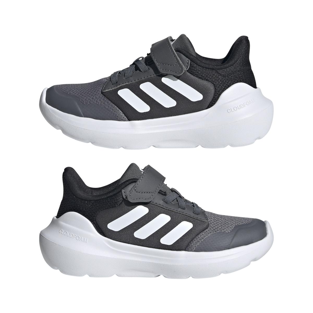 product/a/d/adidas_ie5986_10_footwear_photography_mirrored_pair_view_white.jpg