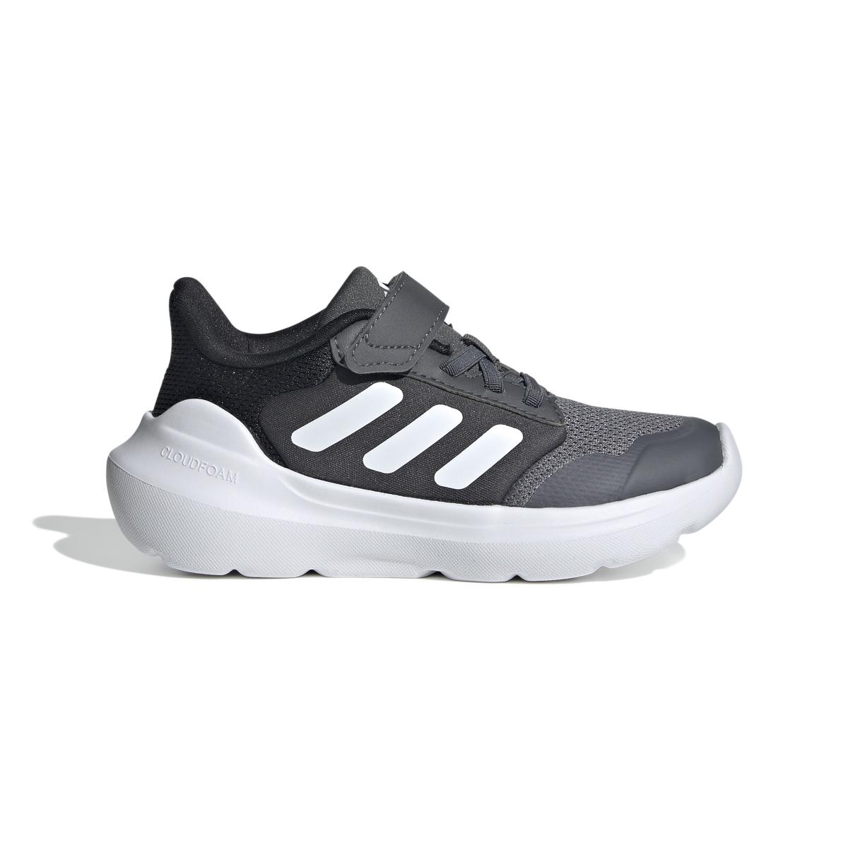 product/a/d/adidas_ie5986_1_footwear_photography_side_lateral_center_view_white.jpg