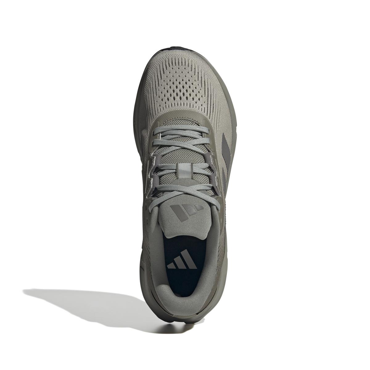 product/a/d/adidas_ie8182_3_footwear_photography_top_portrait_view_white.jpg