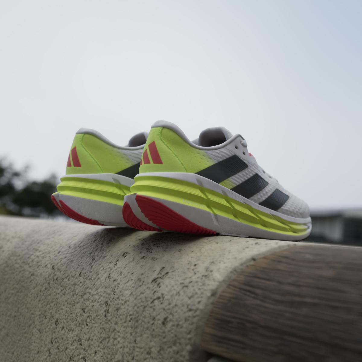 product/a/d/adidas_ie8222_21_footwear_photography_heromrktng_view_6.jpg