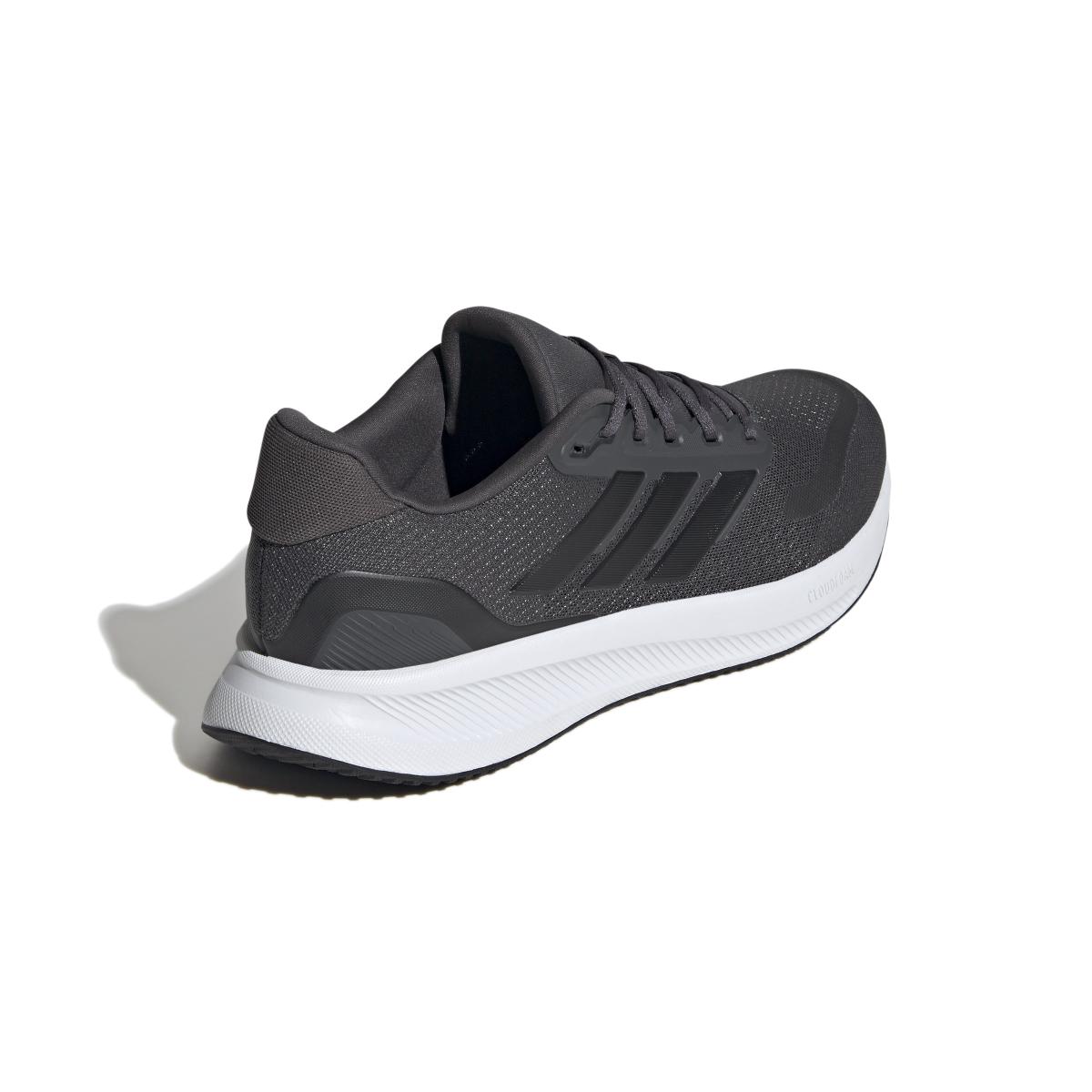 product/a/d/adidas_ie8819_7_footwear_photography_back_lateral_top_view_white.jpg