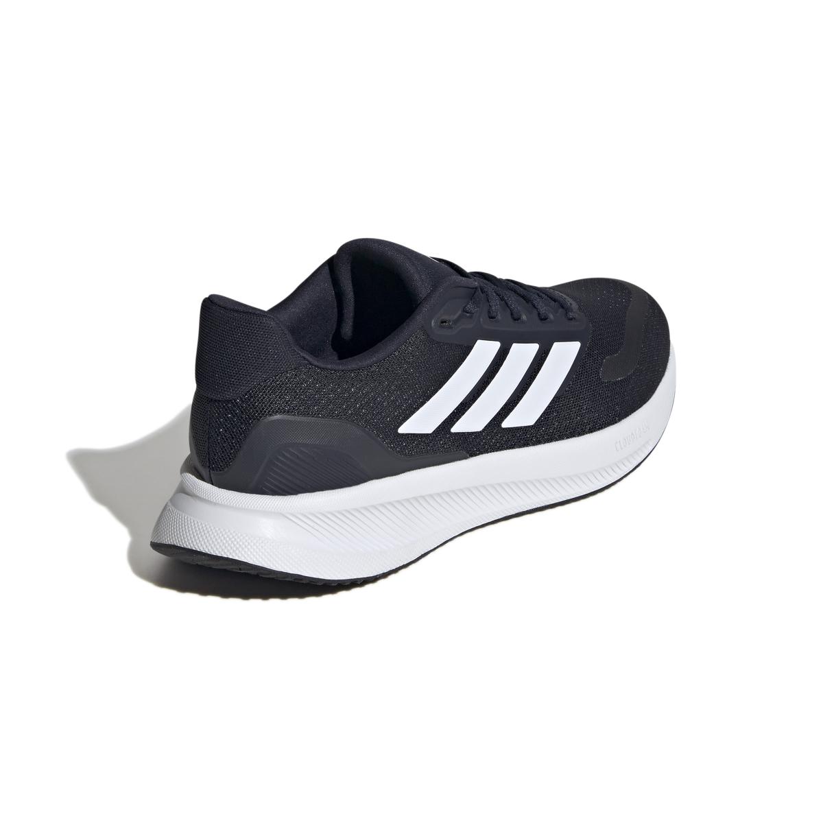 product/a/d/adidas_ie8829_7_footwear_photography_back_lateral_top_view_white.jpg