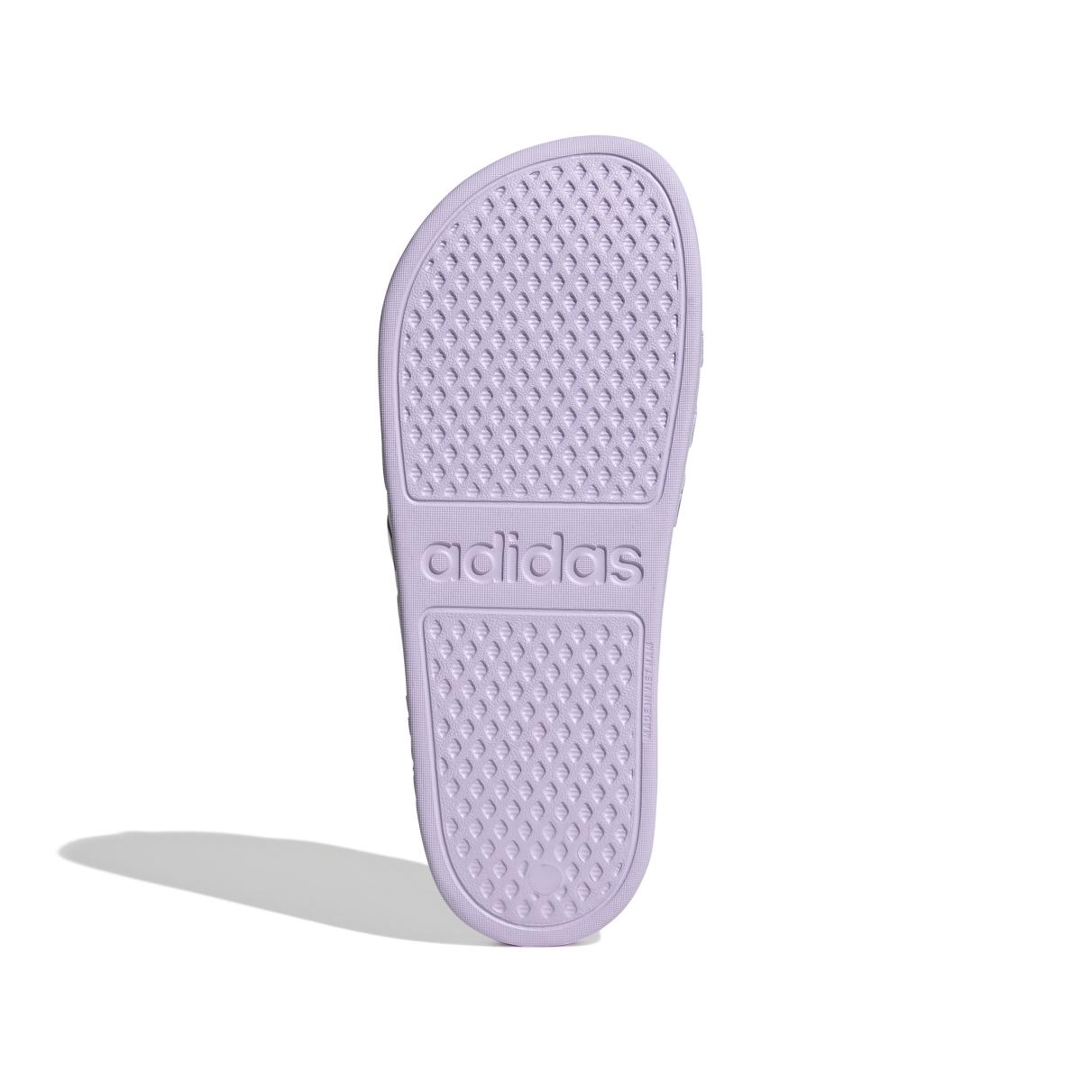 product/a/d/adidas_ie8920_4_footwear_photography_bottom_view_white.jpg
