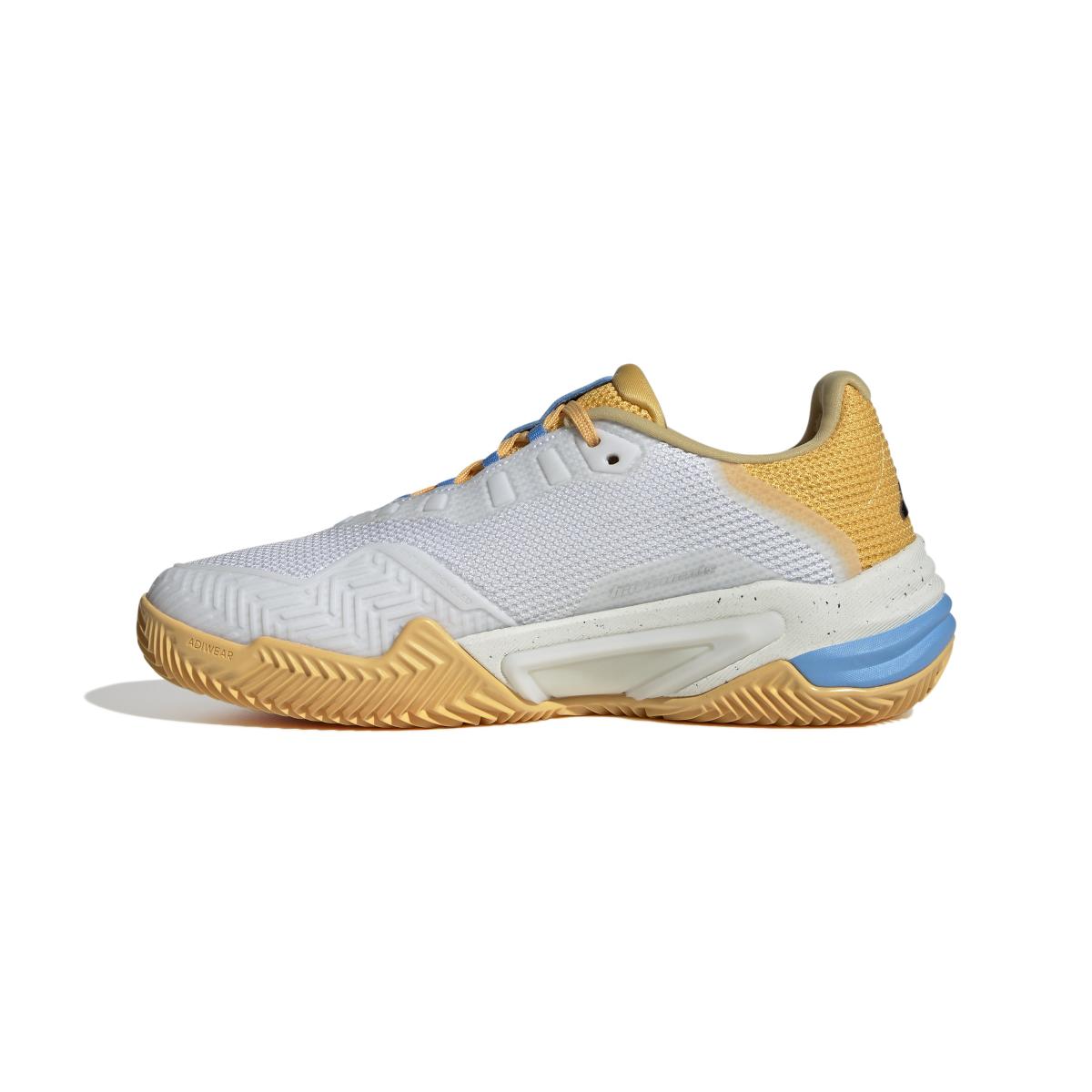product/a/d/adidas_if0406_5_footwear_photography_side_medial_center_view_white.jpg