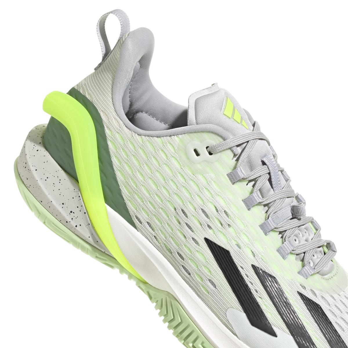 product/a/d/adidas_if0435_8_footwear_photography_detail_view_1_white-nw040824x.jpg