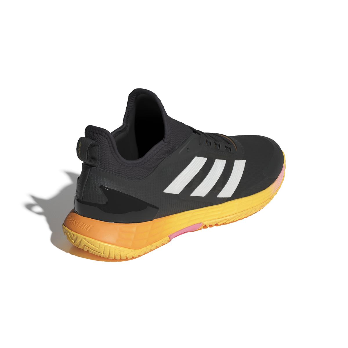 product/a/d/adidas_if0446_7_footwear_photography_back_lateral_top_view_white-nw0324.jpg
