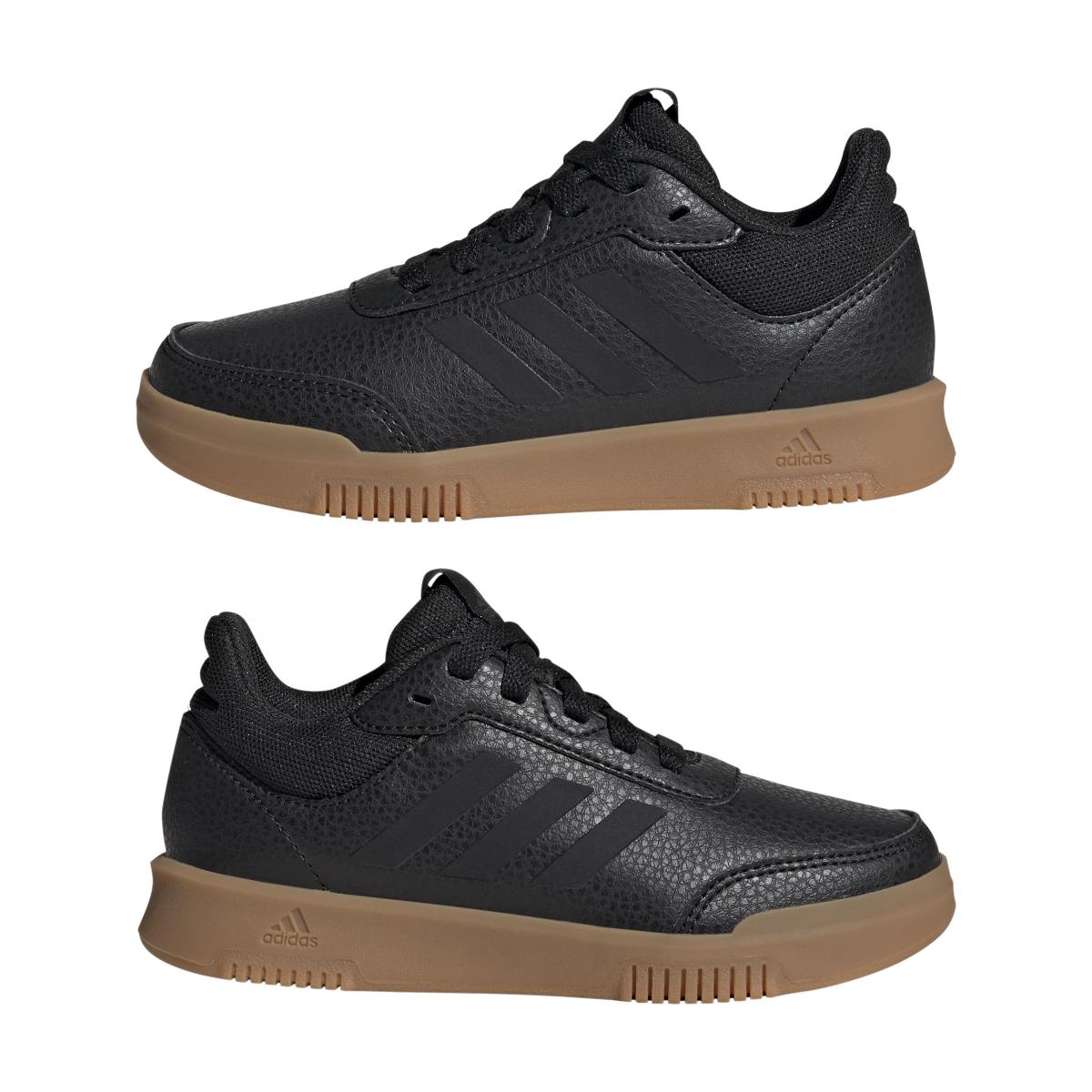 product/a/d/adidas_if1719_10_footwear_photography_mirrored_pair_view_white.jpg
