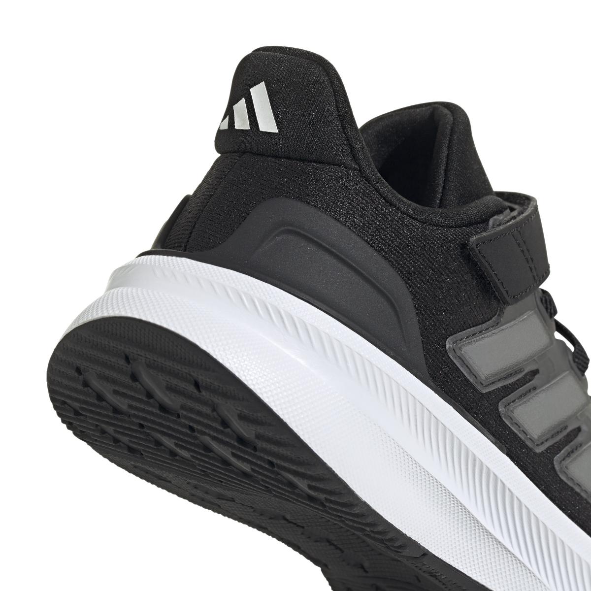 product/a/d/adidas_if4151_8_footwear_photography_detail_view_1_white.jpg